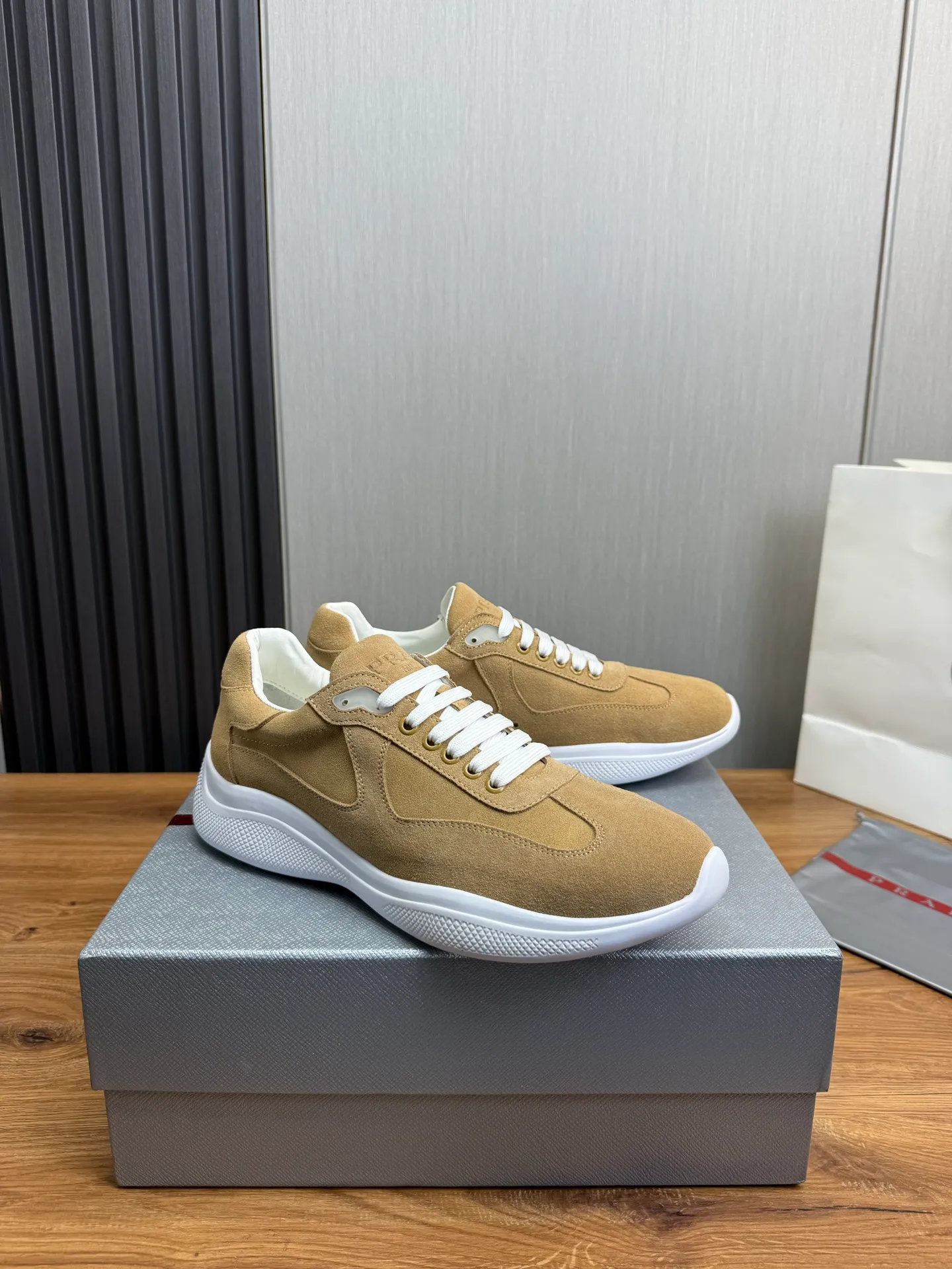 Men's shoes 💰540💰 [PRADA] Men's shoes are popular in the counter, official website is synchronized, 1 high-quality shipment ✔️Original frosted cowhide + cowhide lining, 1🆚1 replica, original sole, 38-45 (45 customized, non-refundable)